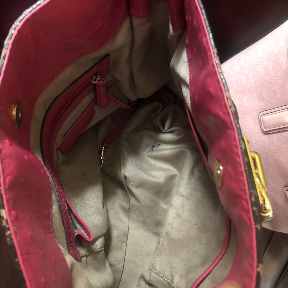 Michael Kors Hot Pink Leather Satchel with Gold-tone Lock - Picture 5 of 5